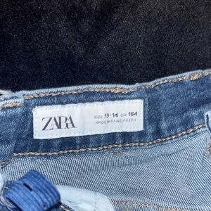 Zara Classic Blue Jeans